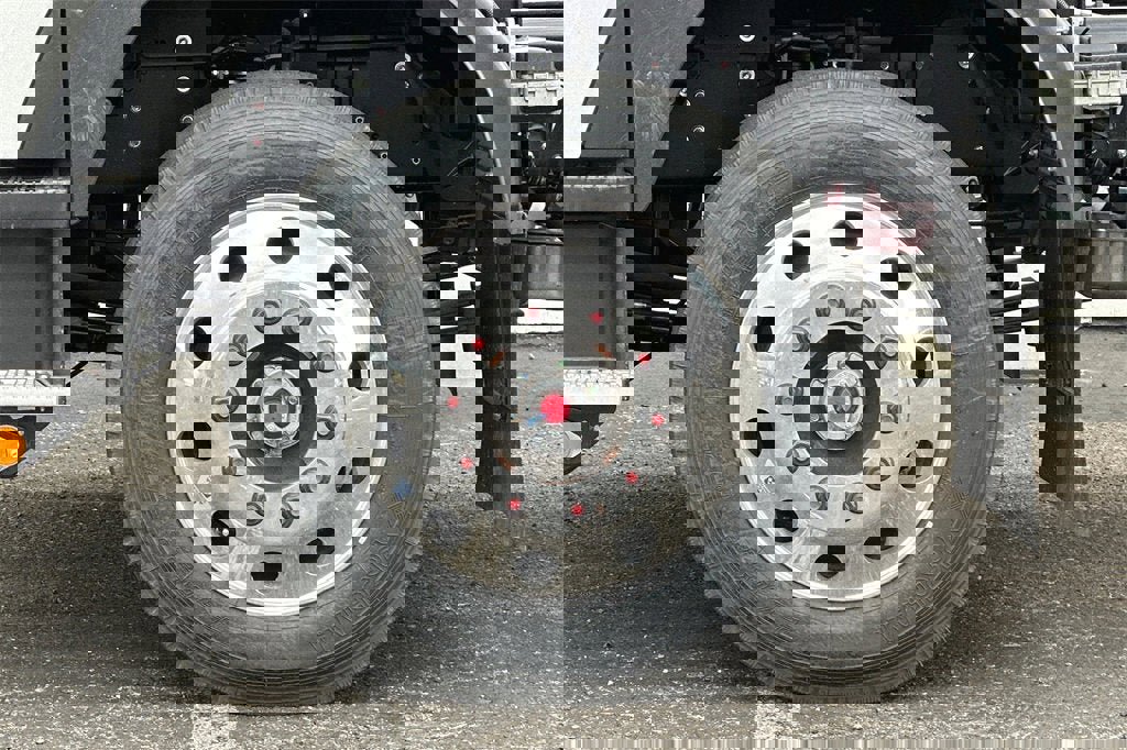 New 2024 Chevrolet Low Cab Forward 6500XD image 21