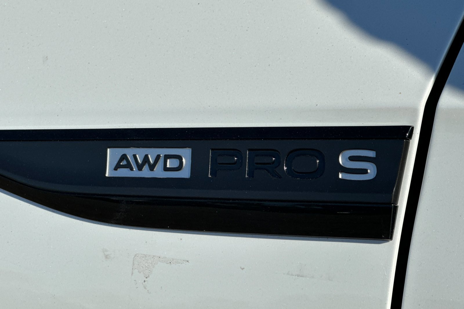 New 2026 Volkswagen ID.4 Pro S image 24