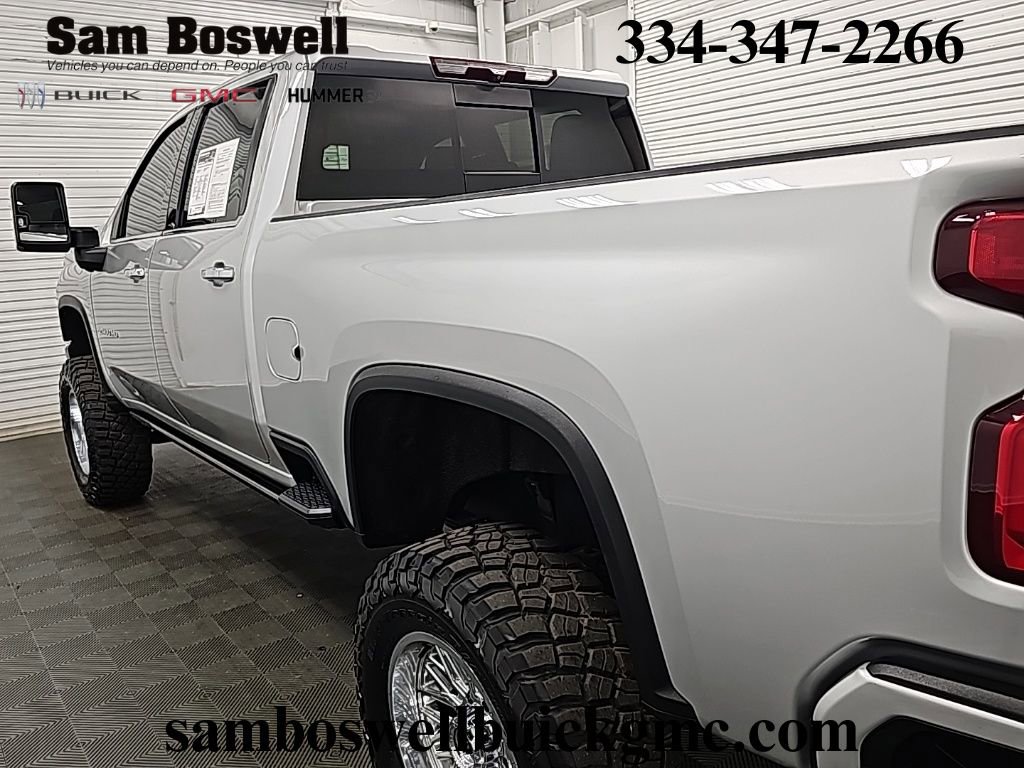 Used 2022 Chevrolet Silverado 2500 High Country image 6