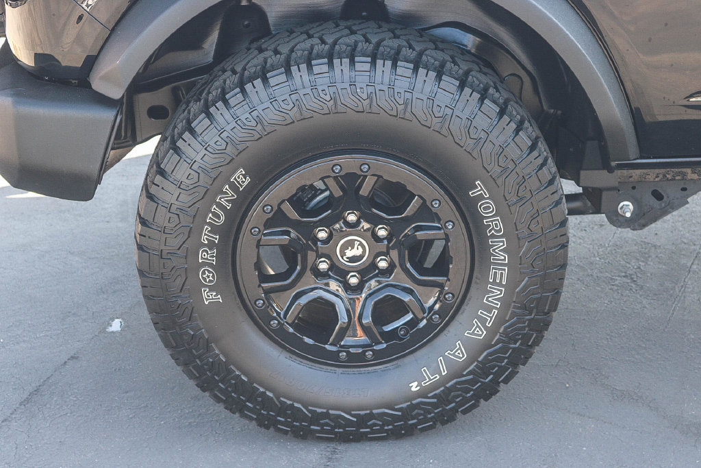 Certified 2023 Ford Bronco Wildtrak AWD/4WD image 11
