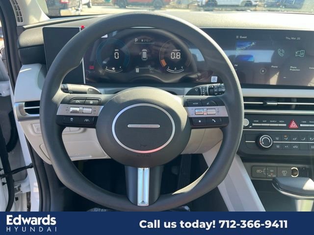 New 2025 Hyundai Tucson SE image 13