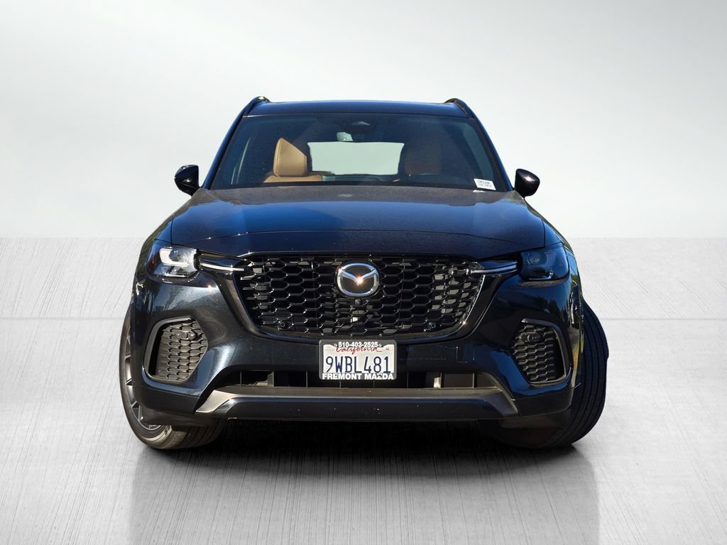 Certified 2025 MAZDA CX-70 3.3 Turbo S w/ Premium Plus AWD/4WD image 2