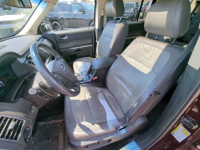Used 2018 Ford Flex Limited w/ Equipment Group 303A AWD/4WD image 9