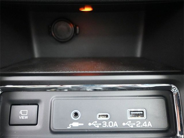 New 2025 Subaru Ascent Bronze Edition w/ Onyx Package image 13