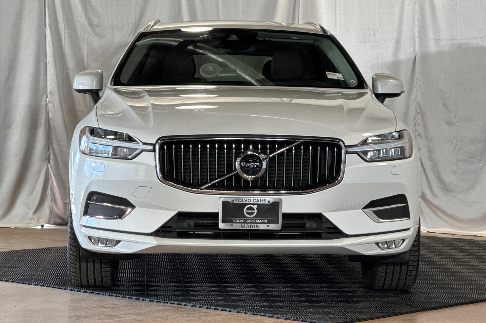 Used 2019 Volvo XC60 T5 Inscription w/ Protection Package Premier AWD/4WD image 10