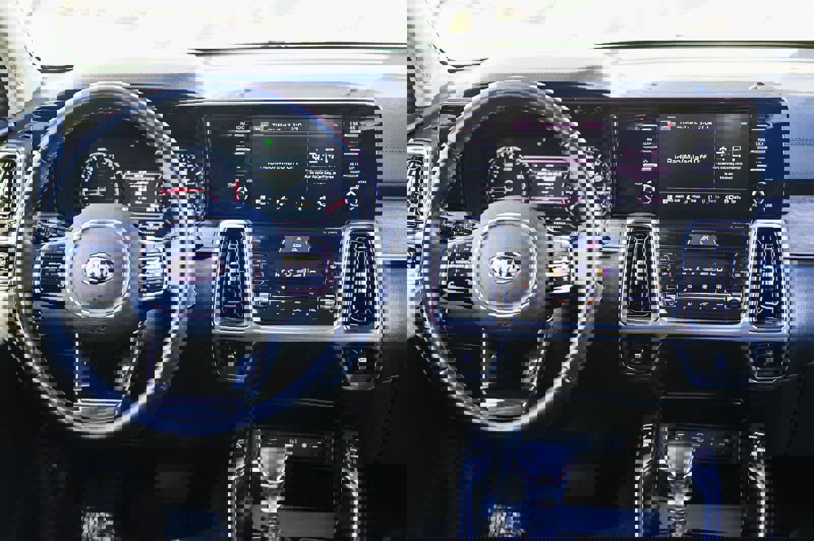 Used 2021 Kia Sorento EX image 11