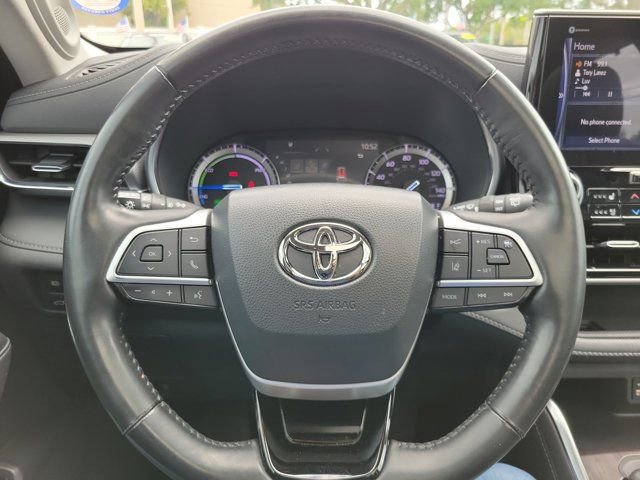 Used 2022 Toyota Highlander Platinum AWD/4WD image 23