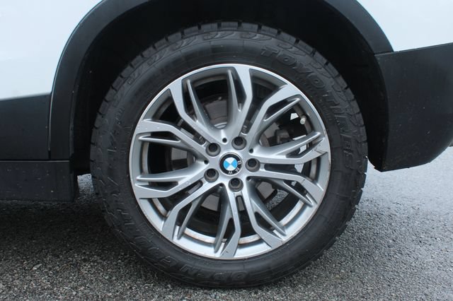 Used 2022 BMW X2 xDrive28i w/ Convenience Package AWD/4WD image 33