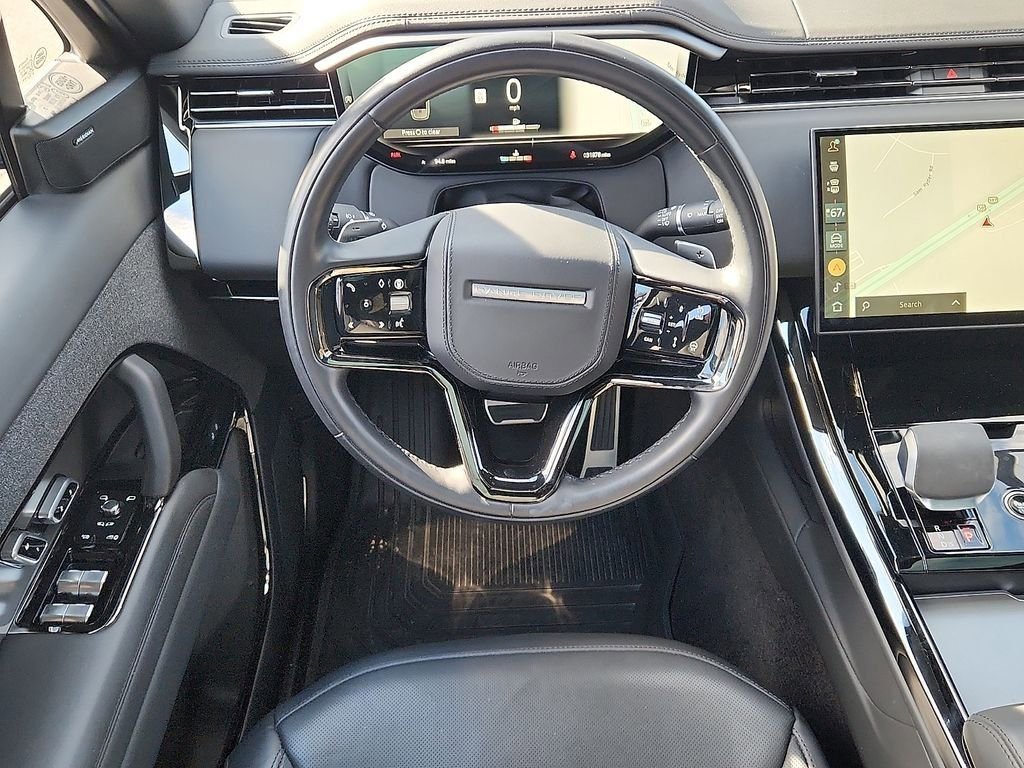 Used 2024 Land Rover Range Rover Sport Dynamic SE image 13