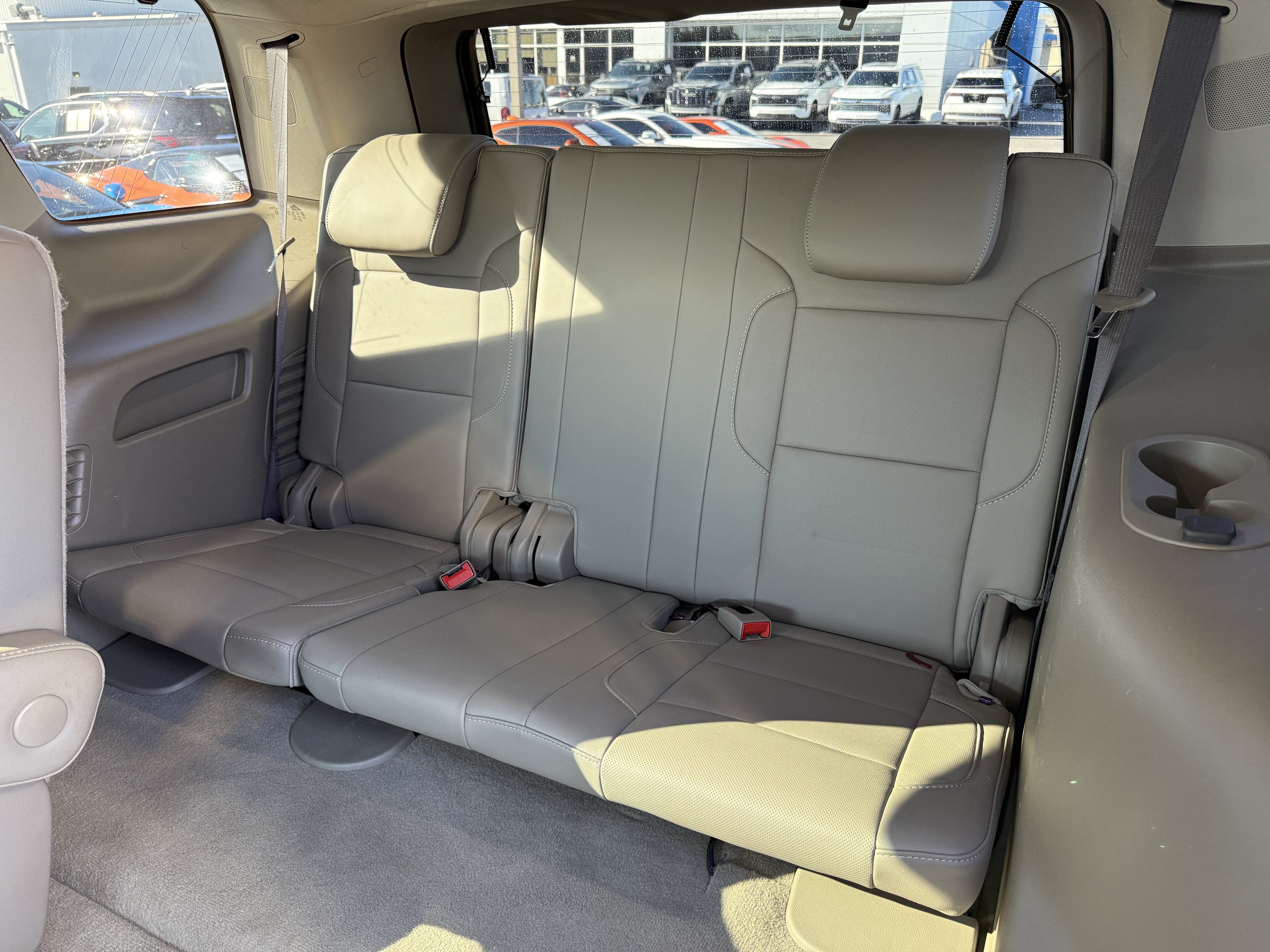 Used 2019 Chevrolet Tahoe Premier RWD image 34