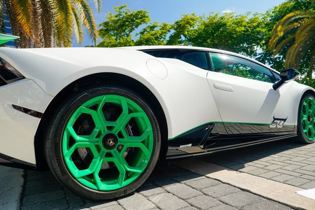 Used 2023 Lamborghini Huracan Tecnica RWD image 29