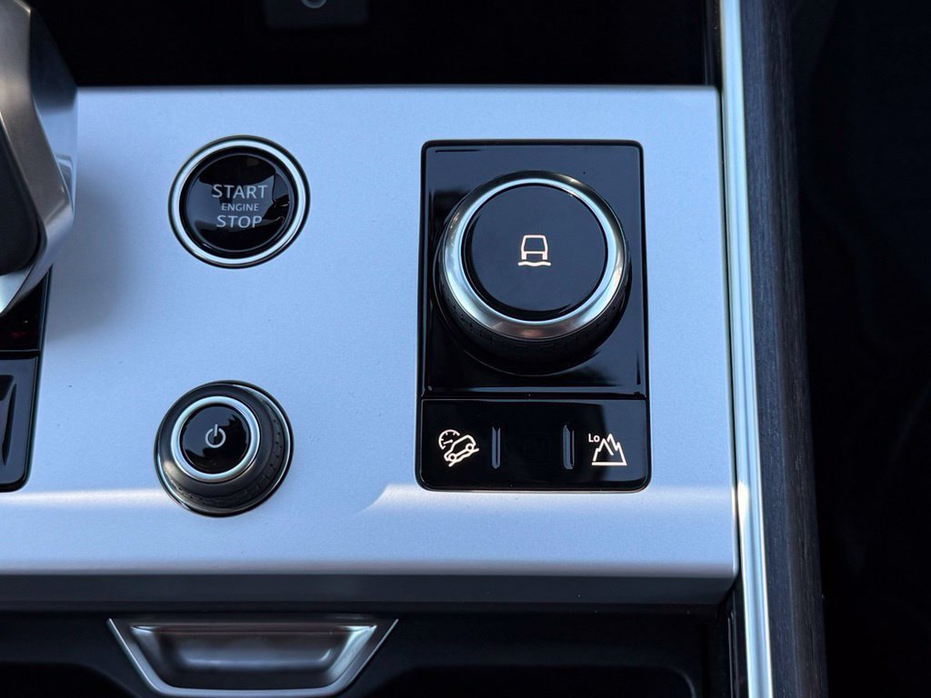 New 2027 Land Rover Range Rover SE AWD/4WD image 22