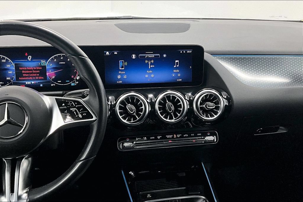 Used 2025 Mercedes-Benz GLA 250 image 6
