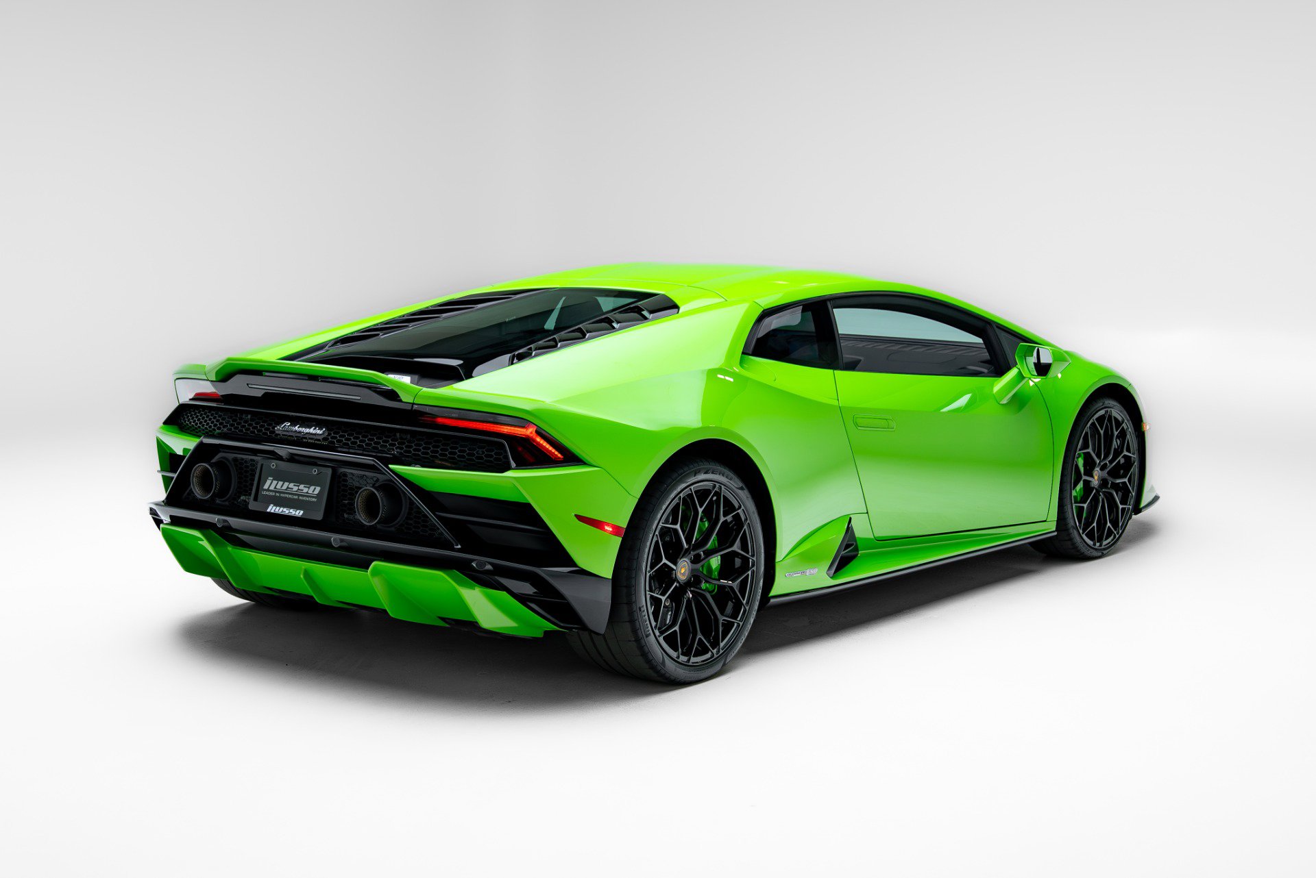 Used 2022 Lamborghini Huracan EVO RWD image 27