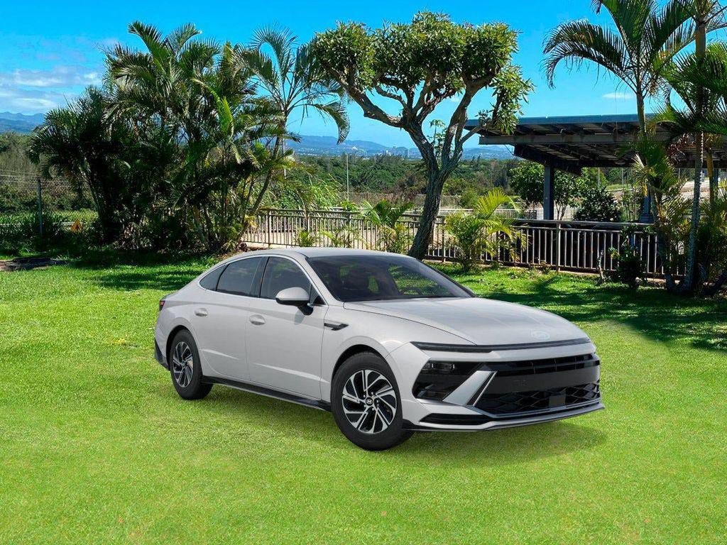 New 2026 Hyundai Sonata Blue FWD image 2