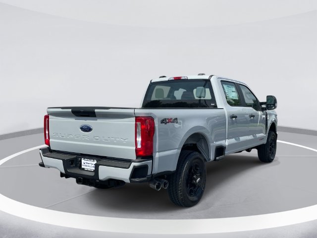 New 2026 Ford F350 XL w/ STX Appearance Package AWD/4WD image 4