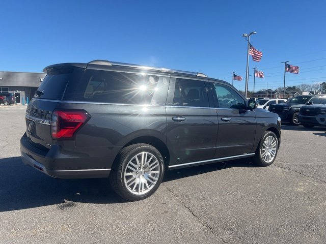 Used 2024 Ford Expedition Max Limited image 9