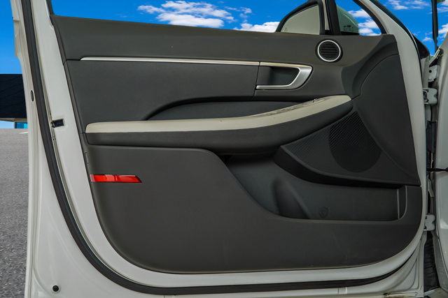 Certified 2025 Hyundai Sonata SE FWD image 29