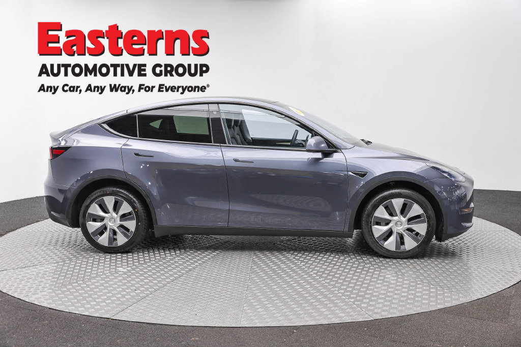 Used 2023 Tesla Model Y Long Range AWD/4WD image 6