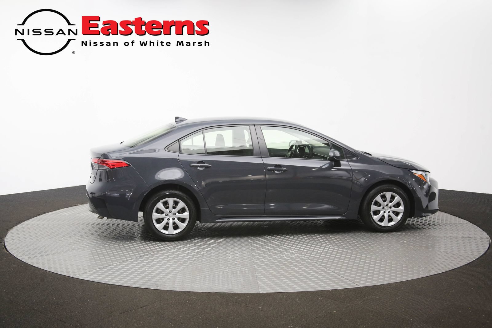 Used 2023 Toyota Corolla LE w/ Carpet Mat Package (TMS) FWD image 75