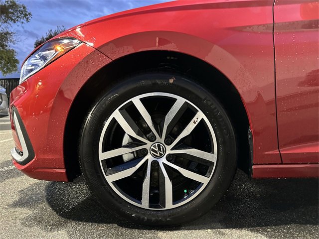 New 2025 Volkswagen Jetta SE image 11