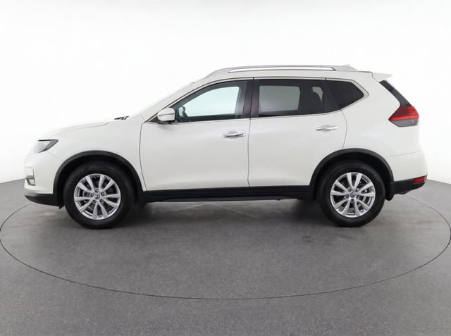 Used 2018 Nissan Rogue SV w/ Premium Package FWD image 3