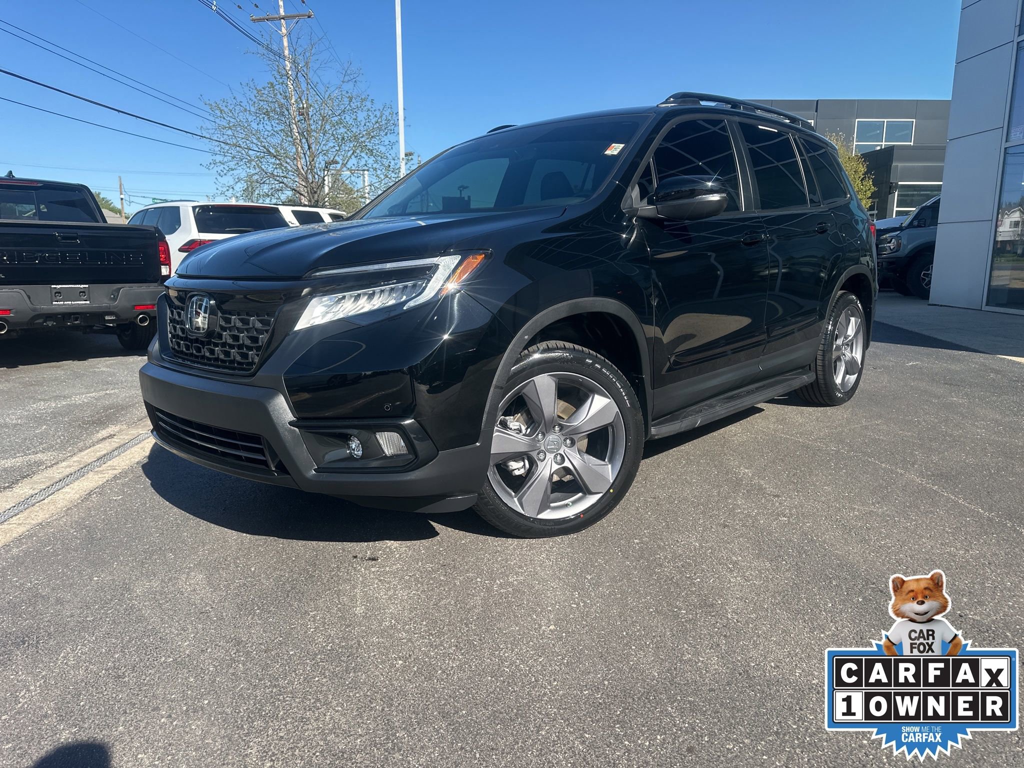 Used 2019 Honda Passport Touring image 1