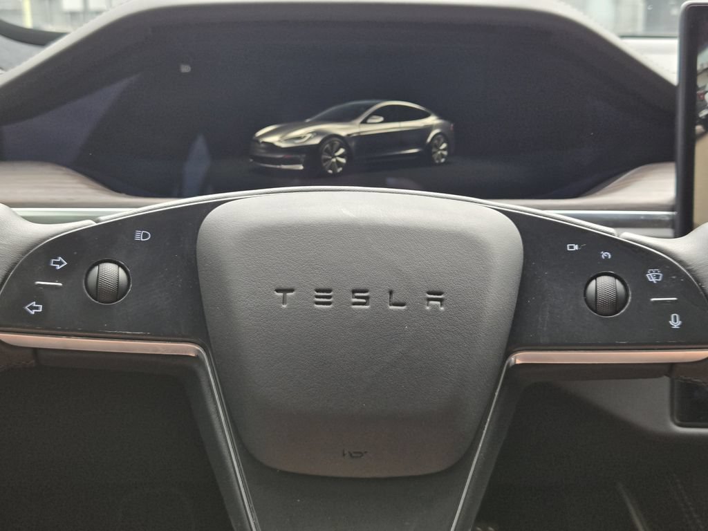 Used 2022 Tesla Model S AWD/4WD image 17