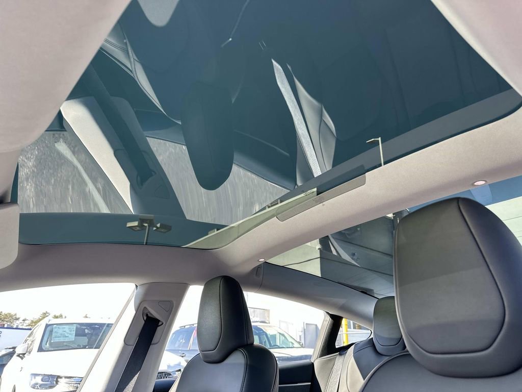 Used 2025 Tesla Model 3 RWD image 27