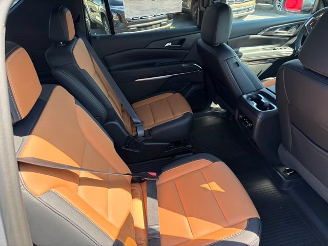 New 2027 Chevrolet Traverse Z71 w/ Driver Confidence Package AWD/4WD image 29