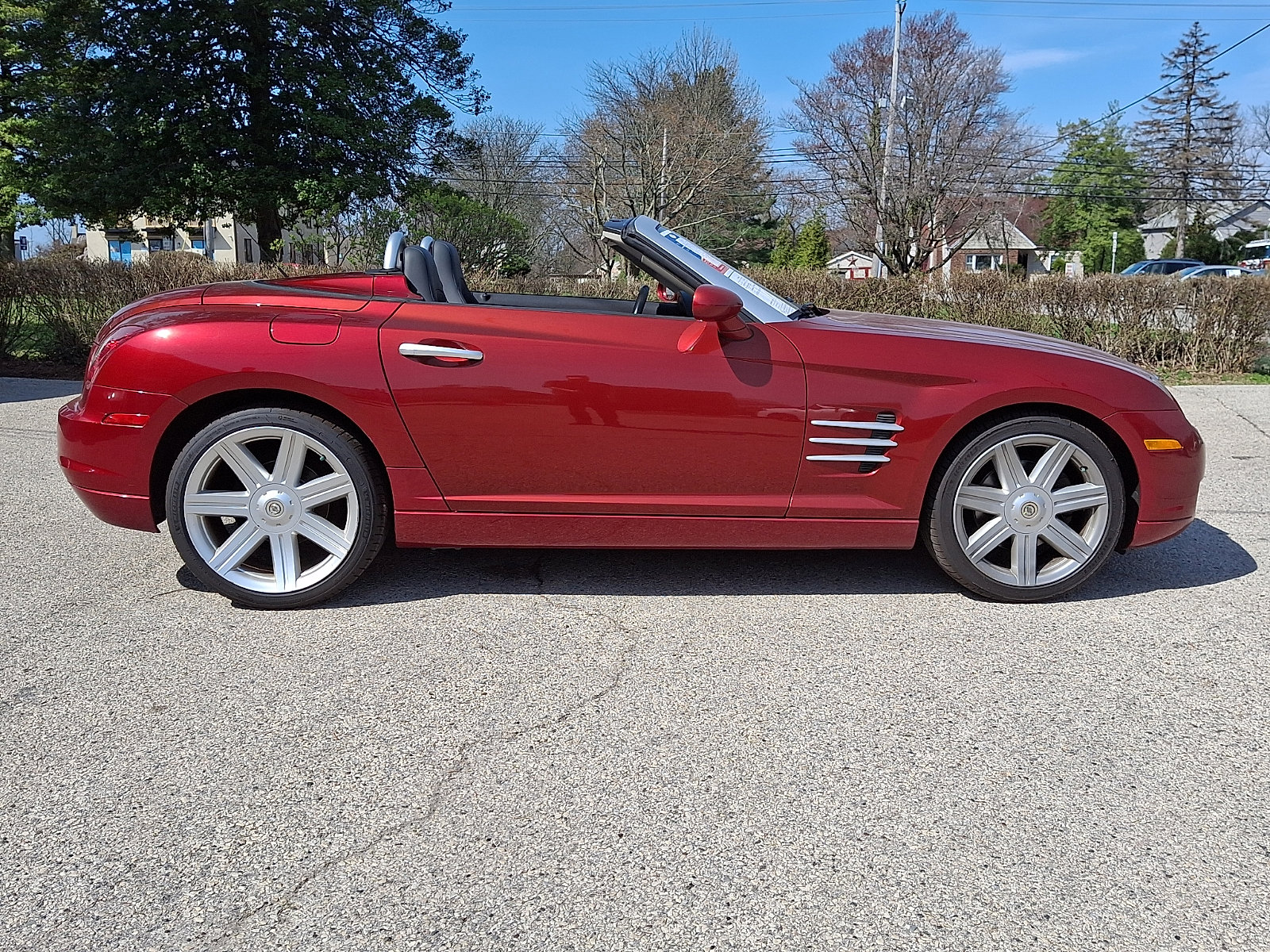 Used 2005 Chrysler Crossfire Limited image 7