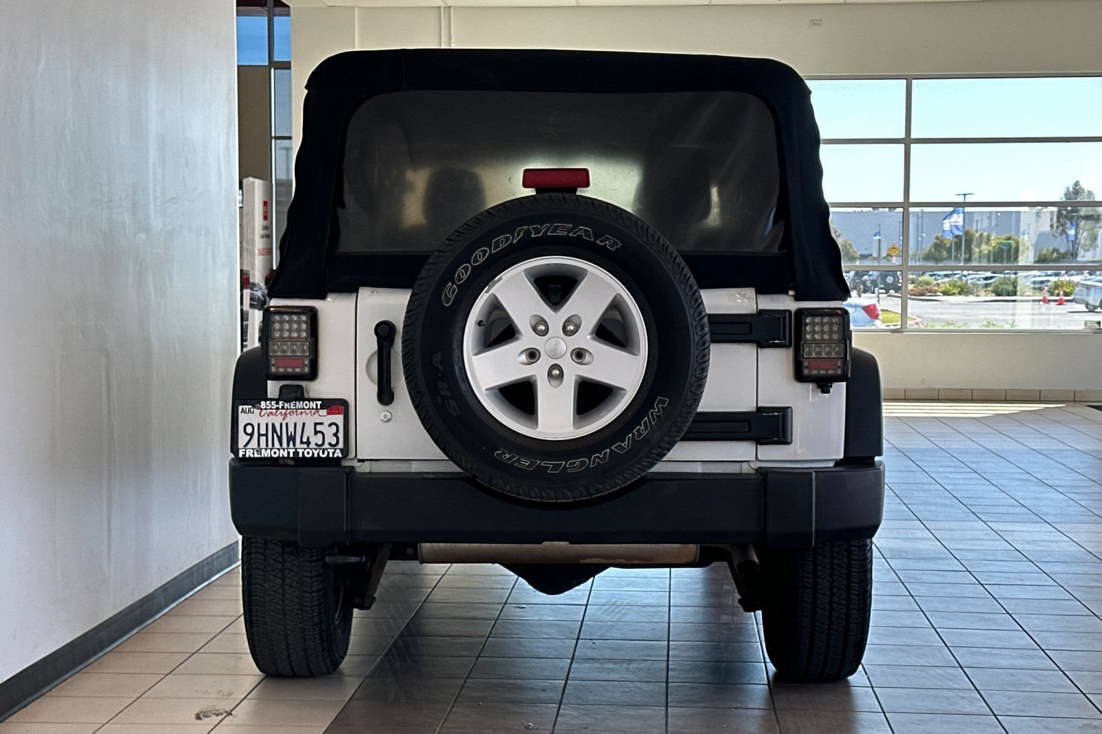 Used 2018 Jeep Wrangler Unlimited Sport S AWD/4WD image 5