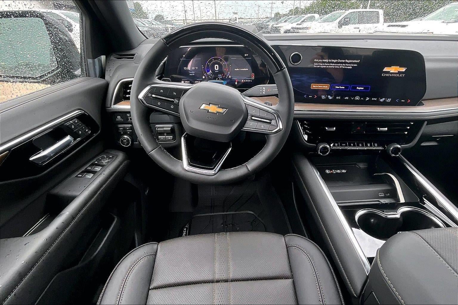 New 2026 Chevrolet Suburban High Country AWD/4WD image 14