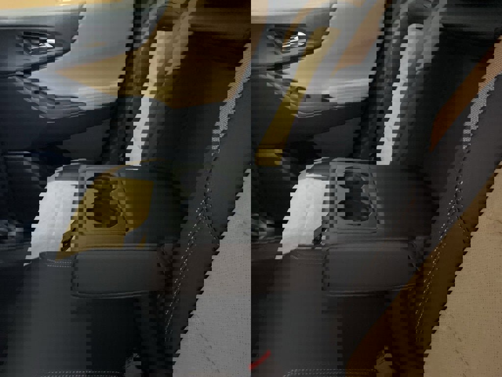 New 2026 Chevrolet Equinox ACTIV w/ Convenience Package III image 29