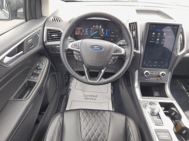 Used 2023 Ford Edge Titanium image 26