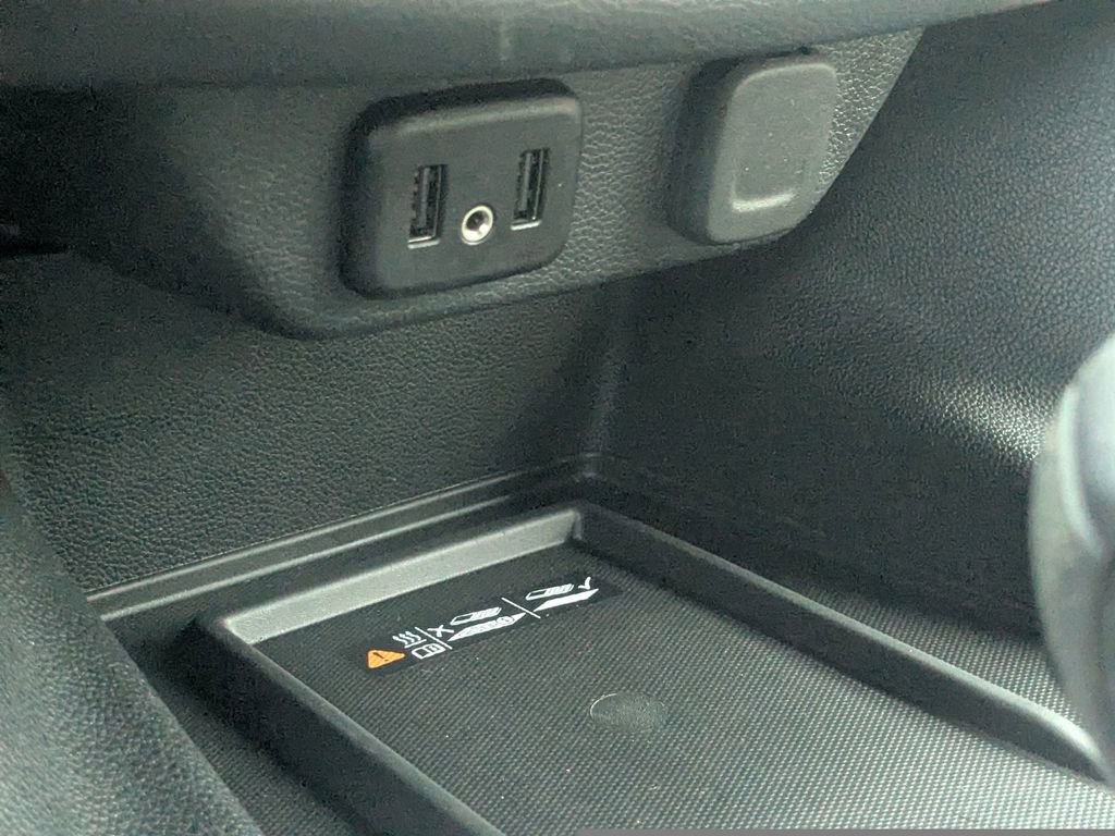 Certified 2022 Chevrolet Traverse LT w/ Midnight/Sport Edition FWD image 20