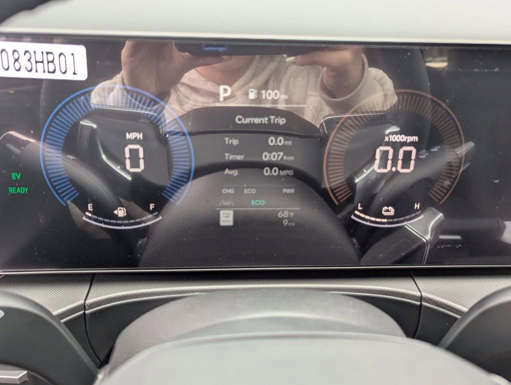 New 2026 Hyundai Santa Fe SE FWD image 9