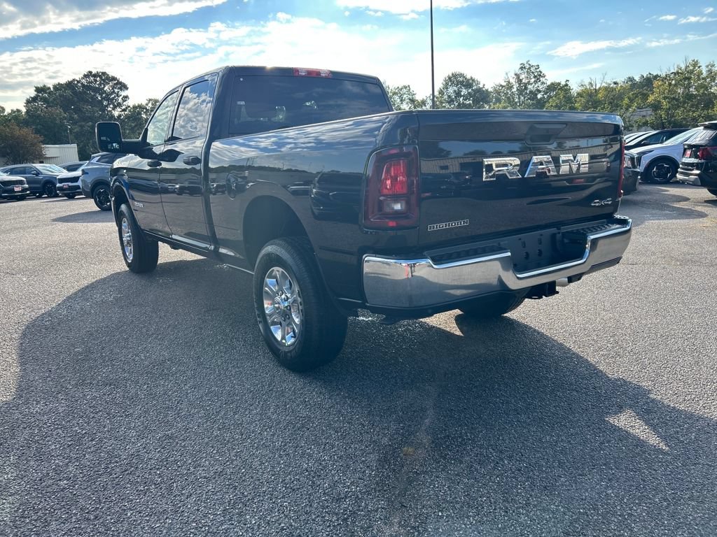 New 2026 RAM 2500 Big Horn AWD/4WD image 4