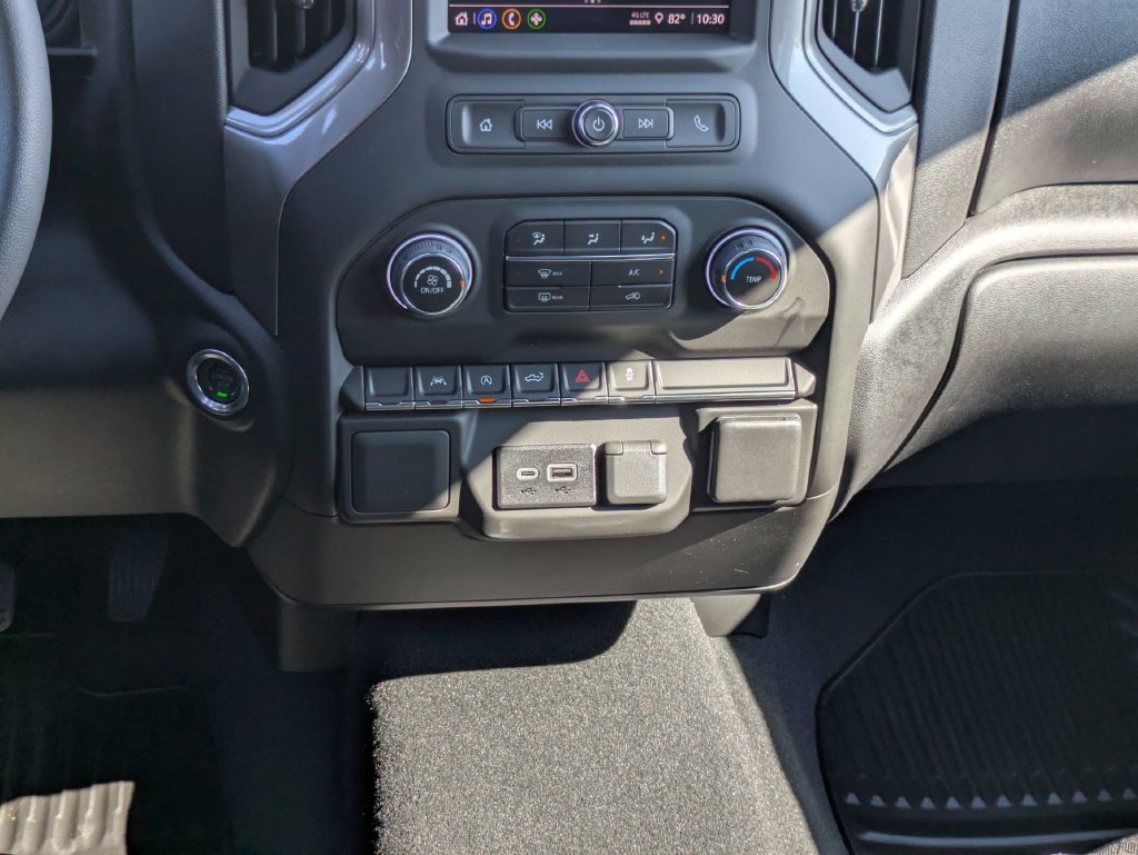New 2026 Chevrolet Silverado 1500 Custom w/ Turbomax Blackout Package AWD/4WD image 19