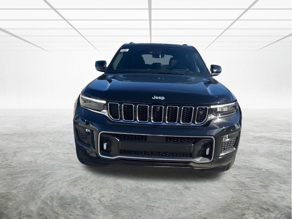 New 2025 Jeep Grand Cherokee Overland image 8