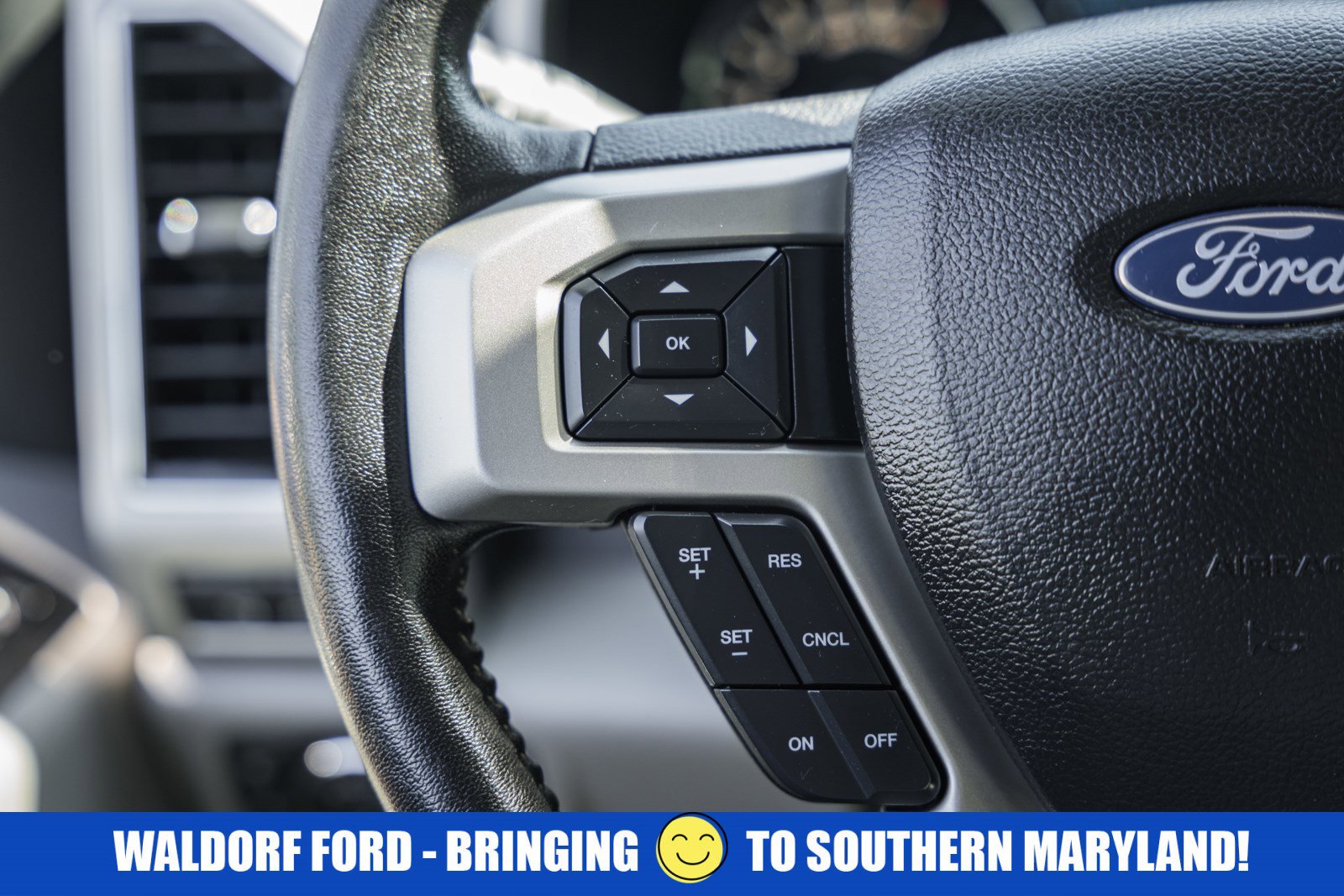 Used 2017 Ford F150 Lariat w/ Equipment Group 502A Luxury AWD/4WD image 38
