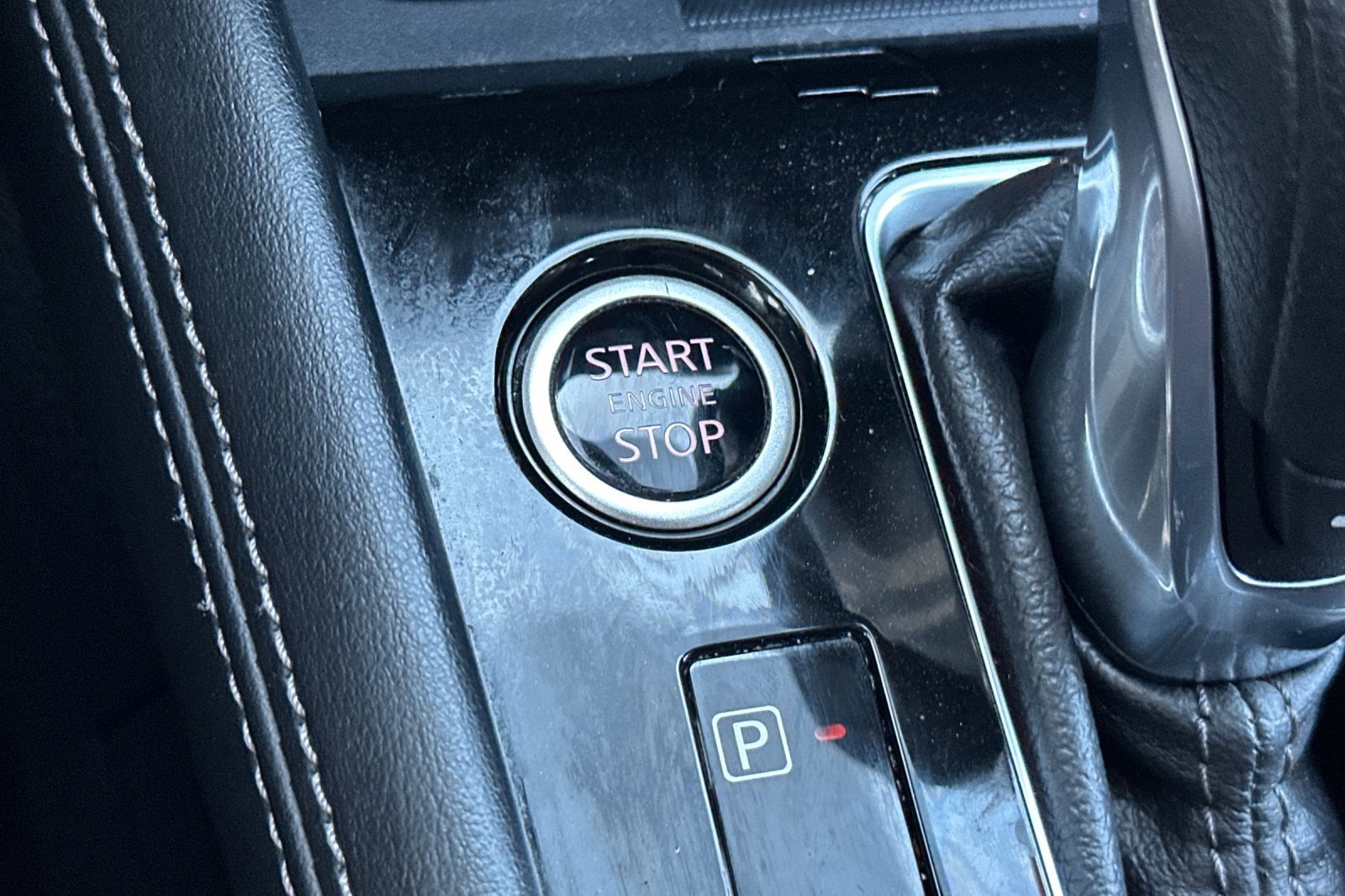 Used 2023 Nissan Kicks SV image 23