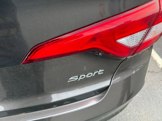 Used 2016 Hyundai Sonata Sport w/ Option Group 1V FWD image 7
