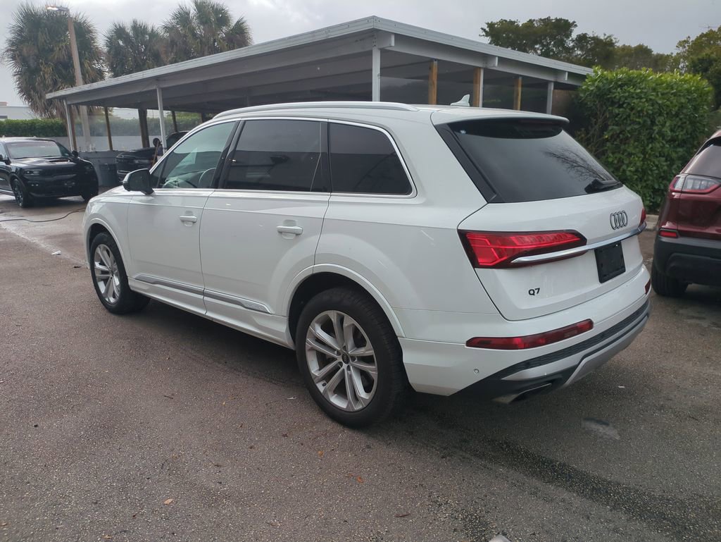 Used 2025 Audi Q7 3.0T Premium Plus AWD/4WD image 8