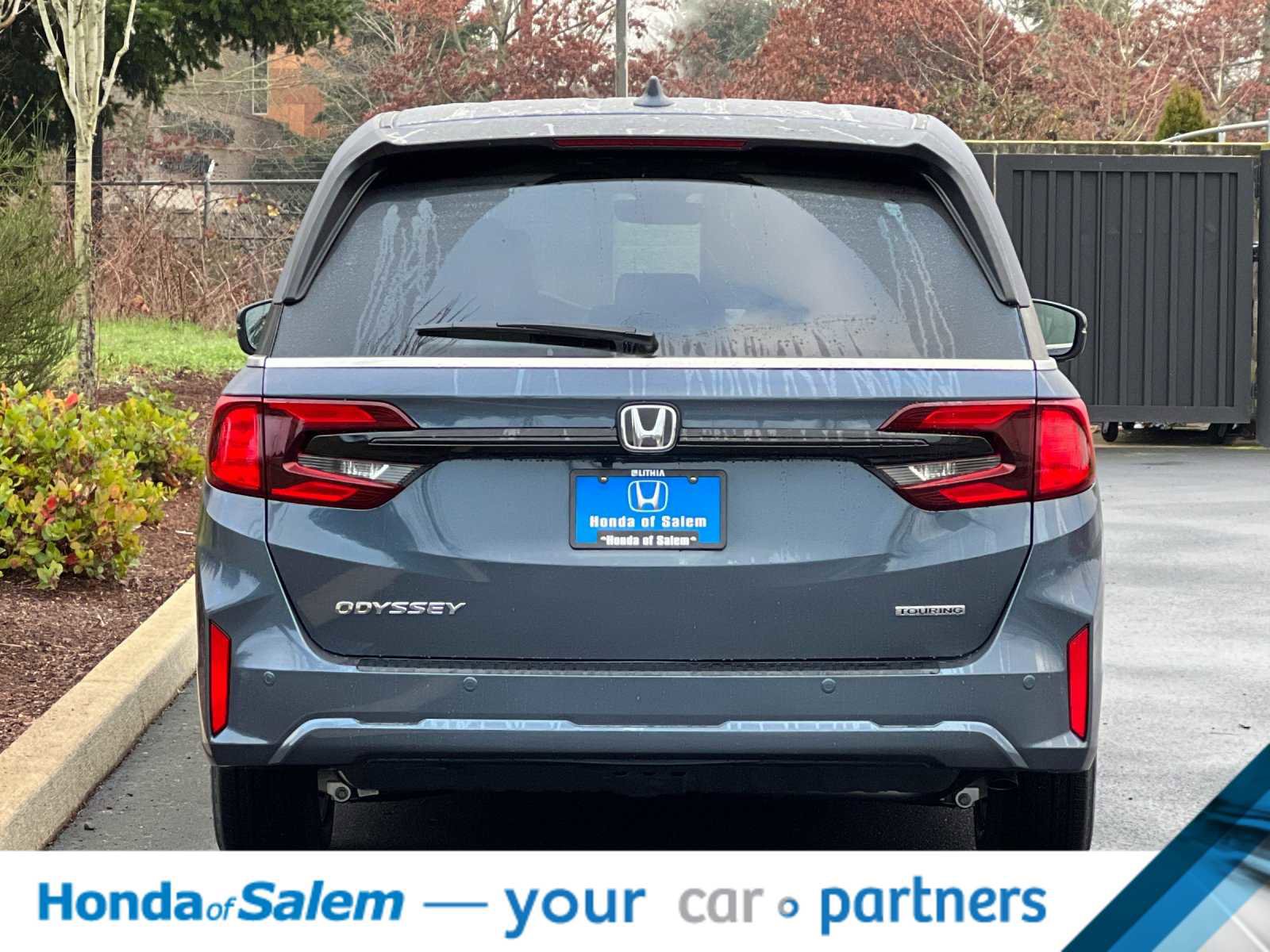 New 2026 Honda Odyssey Touring image 8