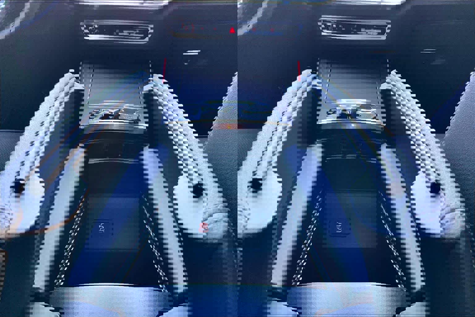 Used 2024 BMW X5 xDrive40i w/ Parking Assistance Package image 37