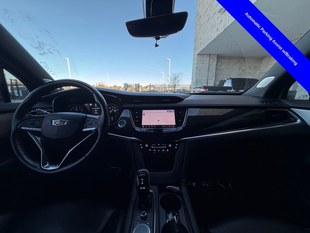 Used 2022 Cadillac XT6 Sport w/ Technology Package image 27