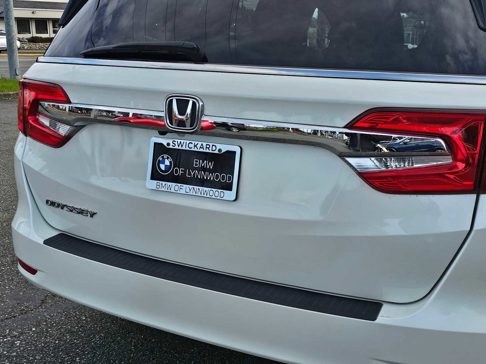 Used 2018 Honda Odyssey EX image 13