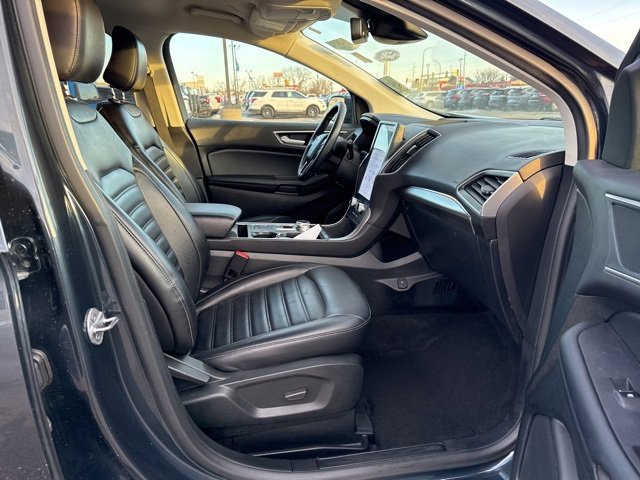Used 2022 Ford Edge SEL w/ Convenience Package image 10