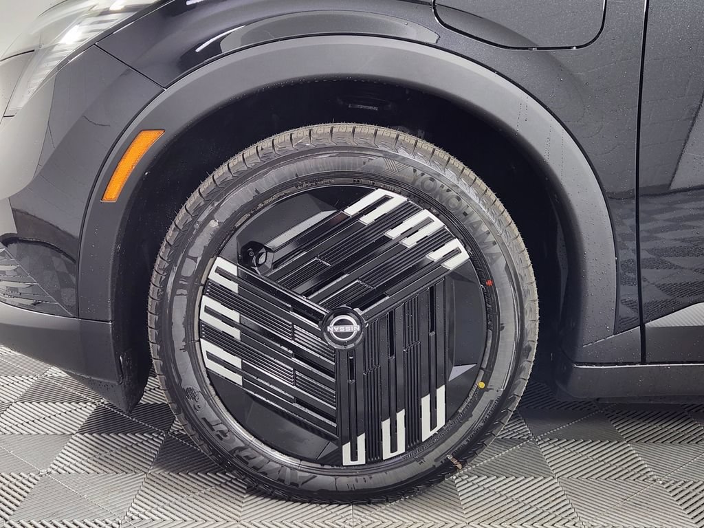 New 2026 Nissan Leaf w/ Floor Mat Package (S+) FWD image 15